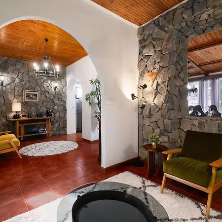 Casa Senhora Do Rosário - Furnas (Azores)